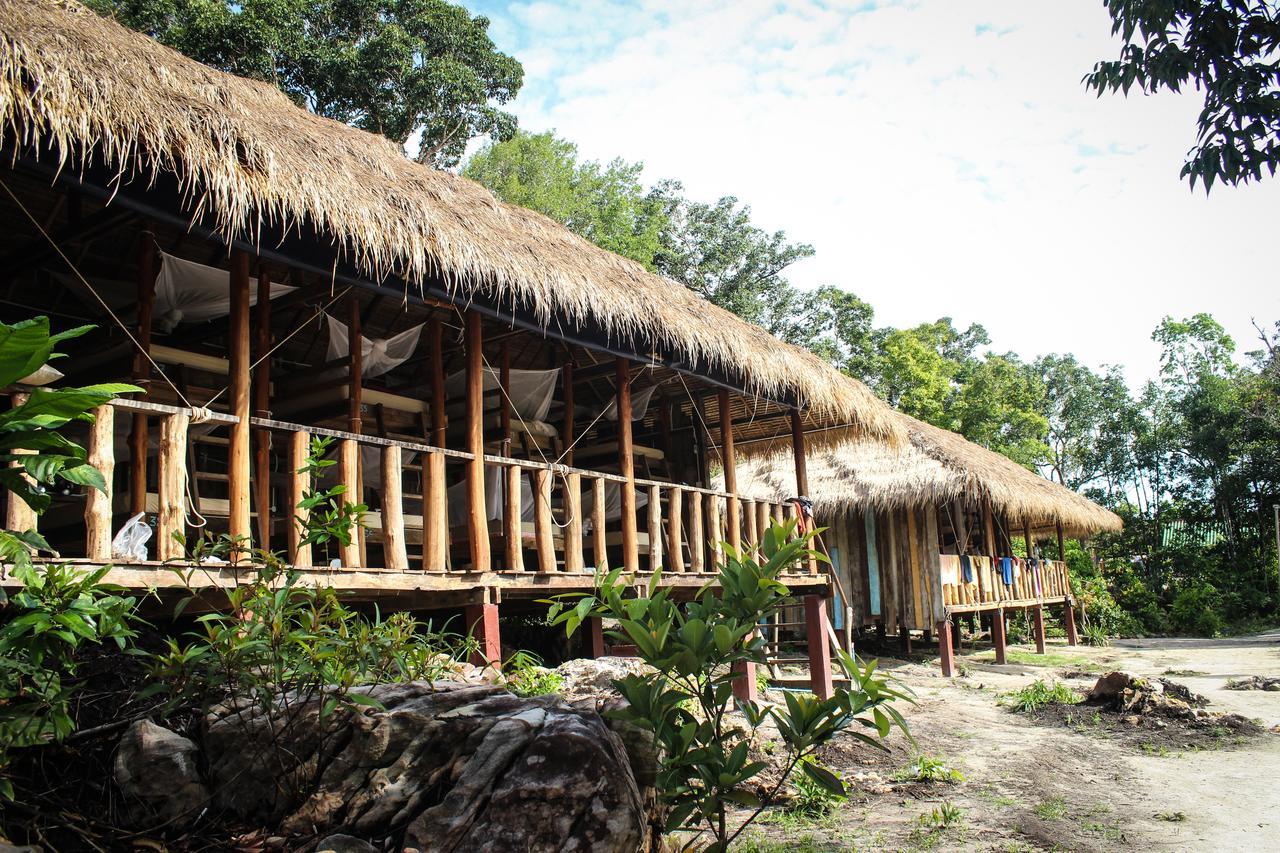 Auberge de jeunesse Mad Monkey Koh Rong Samloem
